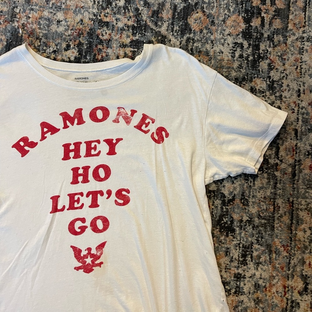 Ramones Band Tee